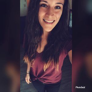 Meet your Posher, Crystal